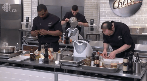 Romain massage.gif